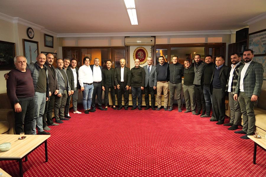 Cumhur İttifakı Kartal Belediye Başkan Adayı Hüseyin Karakaya, Bayburt Yaz Yurdu Köy Derneğini Ziyaret Etti