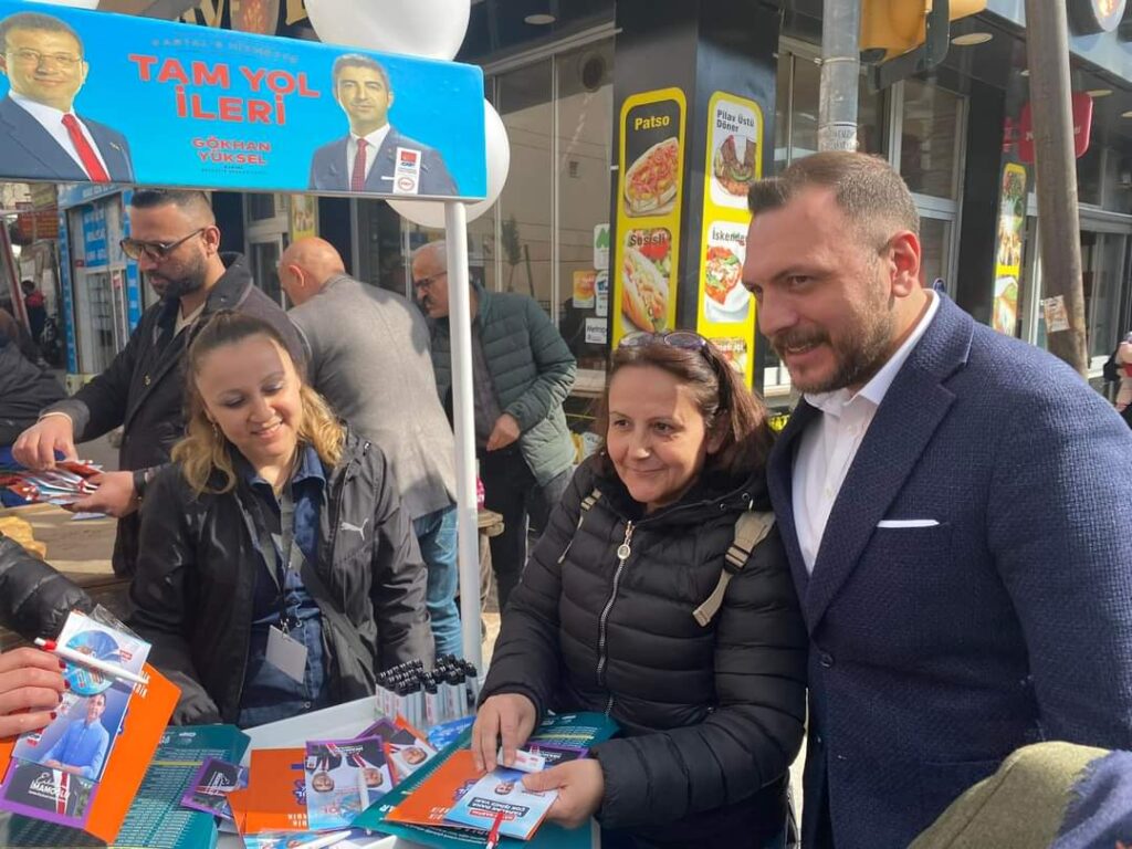 CHP KARTAL ÇALMADIK KAPI BIRAKMIYOR