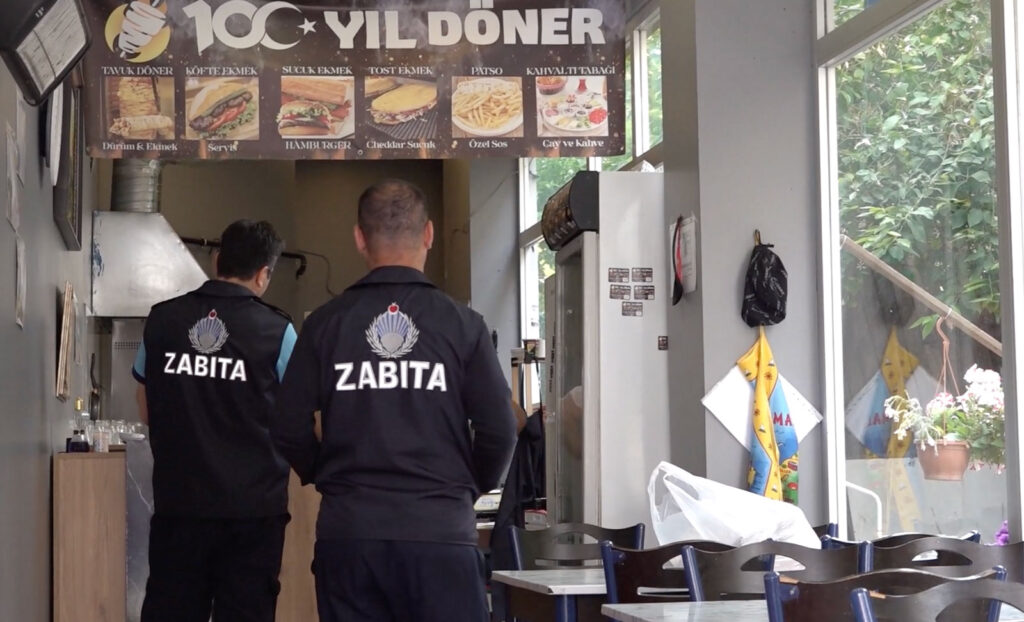 Tuzla Belediyesi Zabıta Müdürlüğü’nden Fiyat Listeleri Denetimi