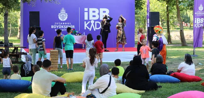 İSTANBULLULAR YAZ ŞENLİKLERİNDE DOYASIYA EĞLENDİ