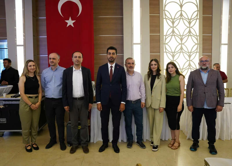 Tuzla’da bir vaat daha gerçekleşiyor: Feribot seferleri hazırlıkları tamamlandı