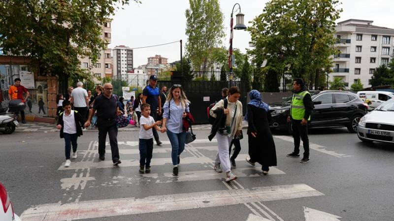 Zabıtayla okullar daha güvenli