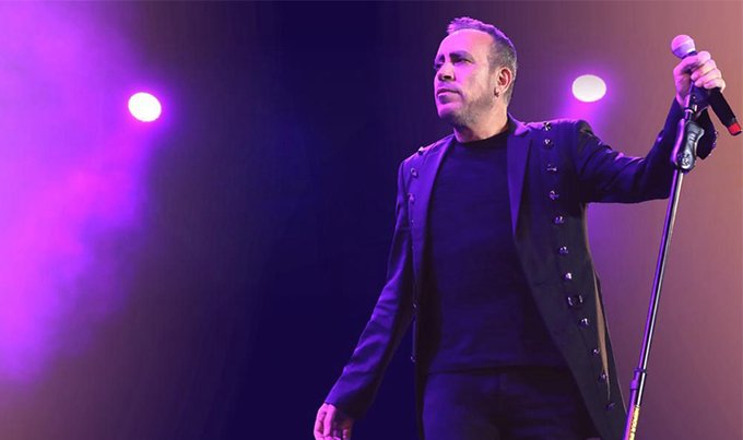 Haluk Levent’ten hayranlarını korkutan haber: Hastaneye  kaldırıldı