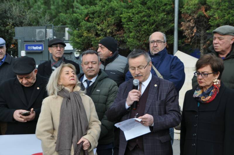 DOĞRU PARTİ TEĞMENLERE SAHİP ÇIKTI