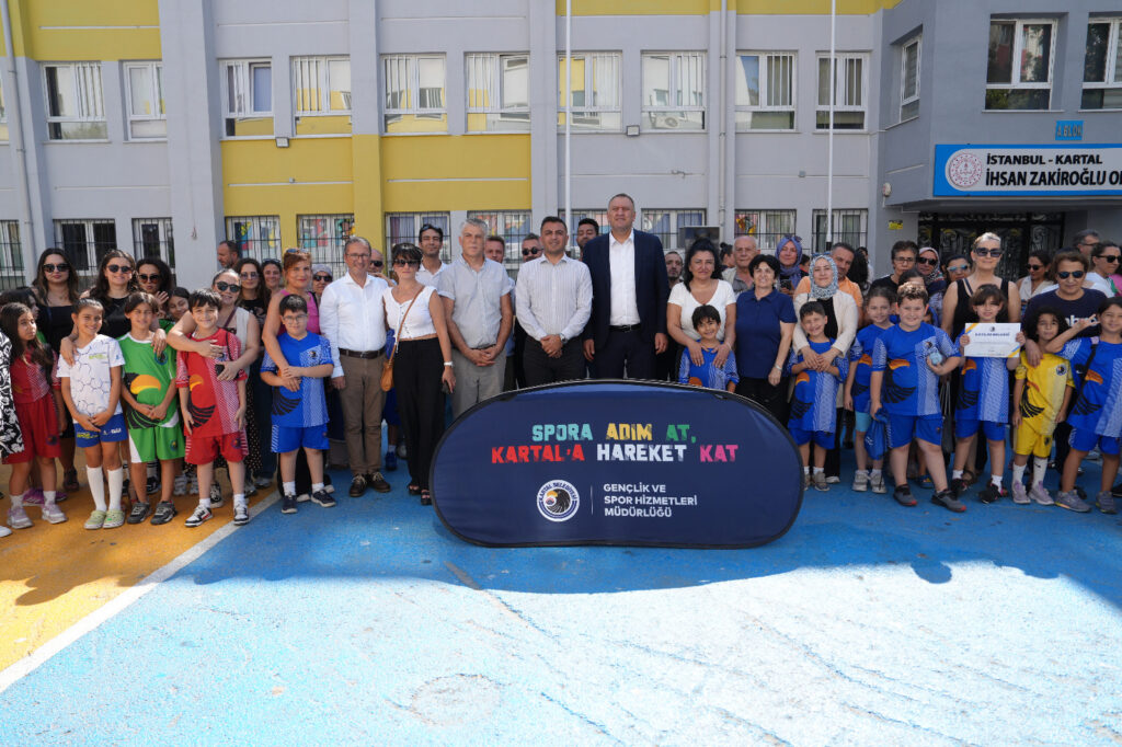 Kartal Belediyesi Yaz Spor Okulu İlk Dönem Öğrencileri Sertifikalarını Aldı