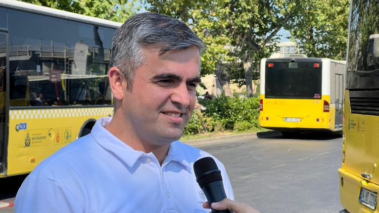 İETT KAPTANI HASTALANAN YOLCUYU OTOBÜSLE ACİLE YETİŞTİRDİ