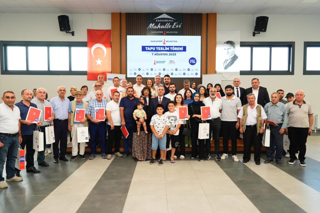 SANCAKTEPE’DE ÇİFTE SEVİNÇ: TAPULAR TESLİM EDİLDİ, YENİ ARAÇLAR HİZMETE GİRDİ