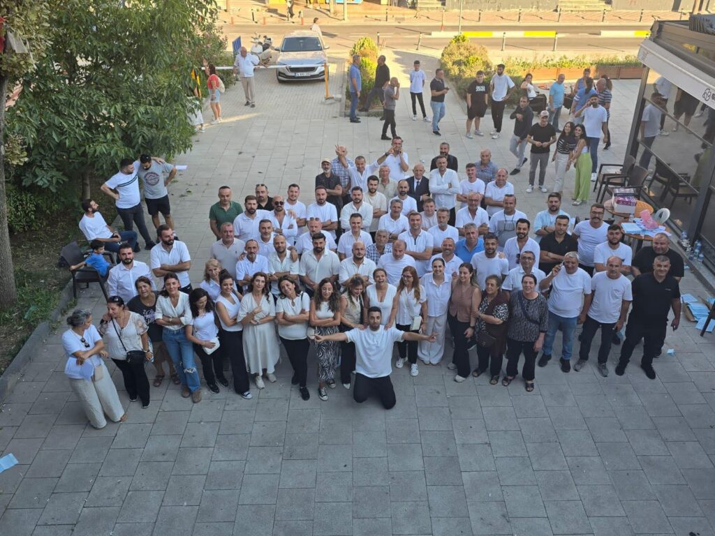 Hürriyet mahallesi delegelerini seçti