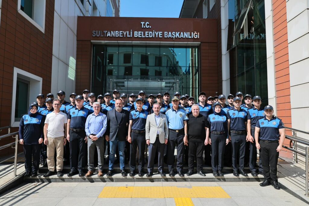 SULTANBEYLİ BELEDİYESİ’NDE YENİ ZABITALAR GÖREVE BAŞLADI