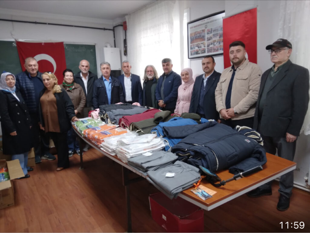 Hayatver Derneği ve Cevizli Mahalle Muhtarı Memiş Dikilidaş’tan Anlamlı Etkinlik