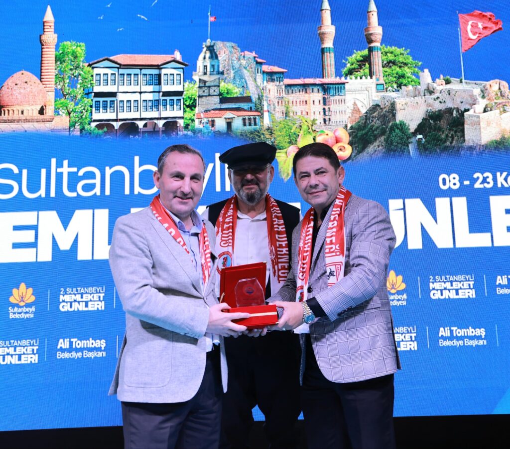 SULTANBEYLİ’DE SAMSUNLULAR GURUR GECESİ YAŞADI!