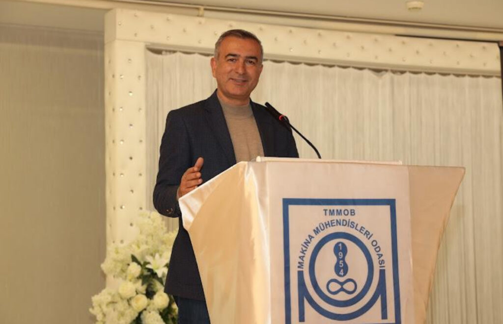 SİYASALLAŞAN ADALET VE DİSİPLİN SOPASI