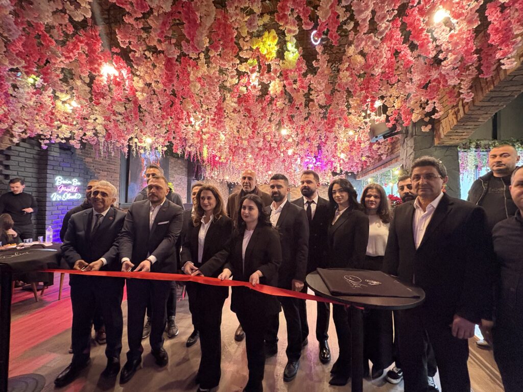 Delice Yeni Nesil Meyhanesi Kartal’ın Sosyal Yaşamına Yeni Bir Soluk Getiriyor