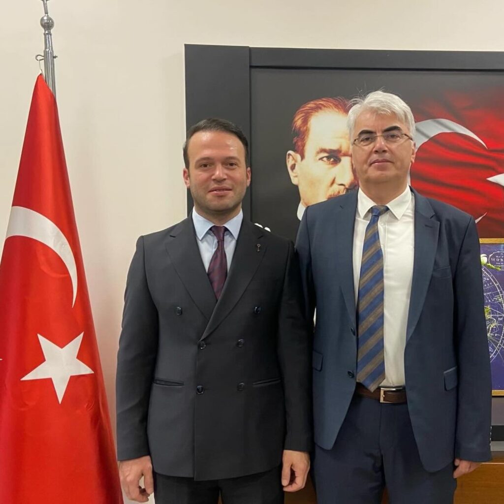 ANAHTAR PARTİ KARTAL İLÇE BAŞKANLIĞI’NDAN BAŞHEKİM KÜÇÜK’E HAYIRLI OLSUN ZİYARETİ