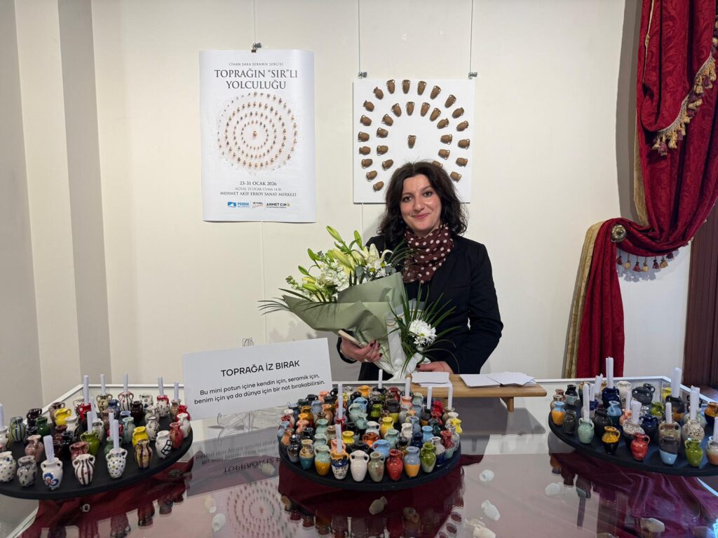 “Toprağın Sırlı Yolculuğu” Sergisi Başladı