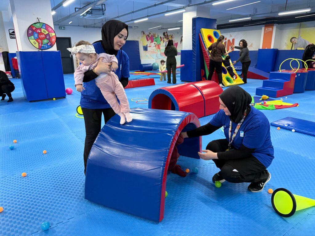 Anne-Bebek Jimnastiği ile Sağlıklı Nesiller Pendik’te Yetişiyor