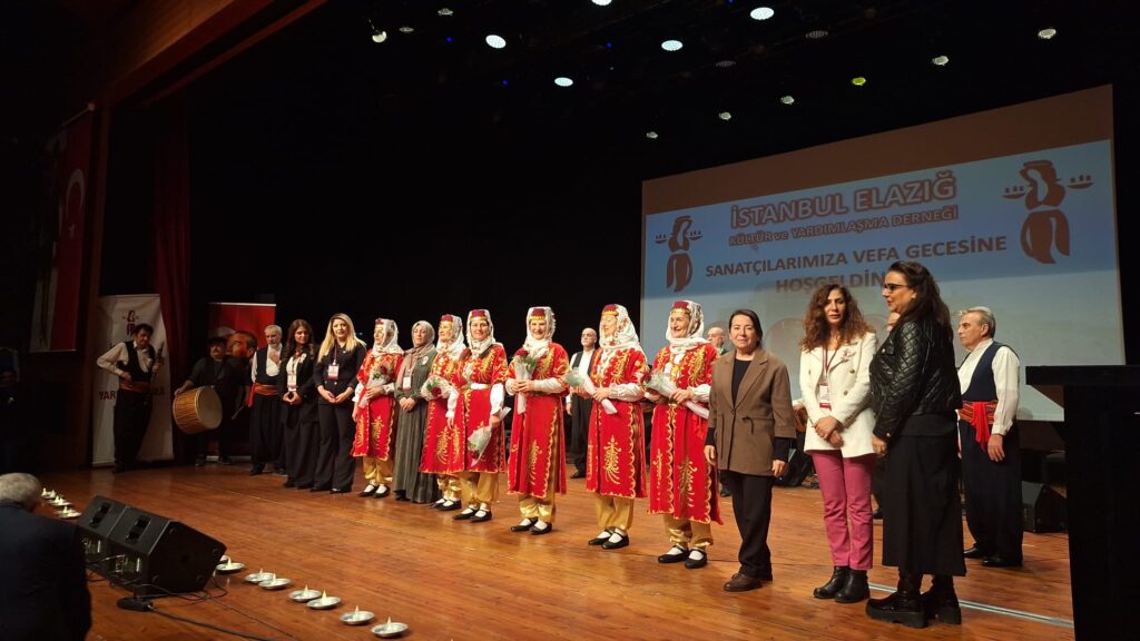 Elazığlı Sanatçılara Vefa Gecesi Kartal’da Düzenlendi