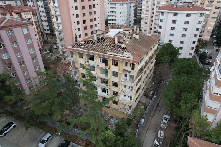 ‘İSTANBUL YENİLENİYOR’ İLE DÖNÜŞÜM DEVAM EDİYOR