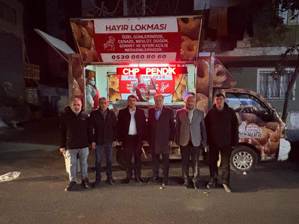 Cumhuriyet Halk Partisi Pendik İlçe Başkanlığı’ndan Lokma Dağıtımı Yapıldı