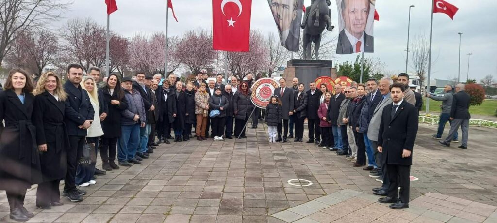 CHP Pendik İlçe Başkanı Niyazi Güneri: “Çanakkale Ruhu Yolumuzu Aydınlatıyor”