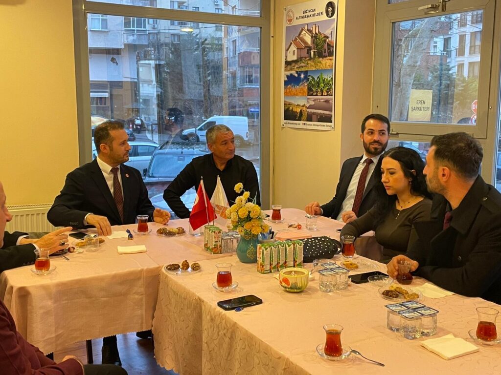 BTP Kartal İlçe Başkanlığı’ndan Erzincan Altınbaşak Derneği’ne Ziyaret