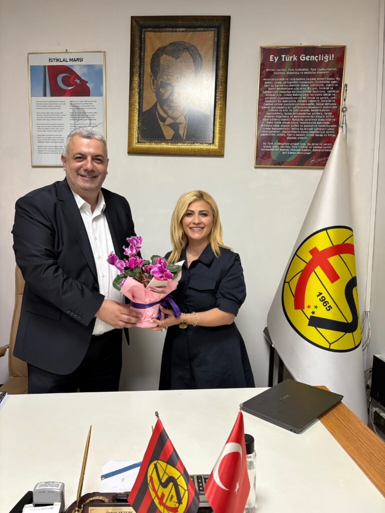 “Ortak Değerler Etrafında Buluşma: Eskişehirliler Derneği’nde”