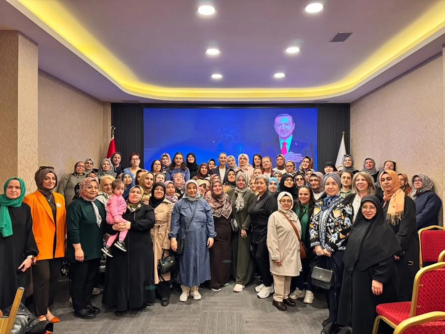 KARTAL AK PARTİ’DEN ANLAMLI FARKINDALIK: BAĞIMLILIKLA MÜCADELE EĞİTİMİ