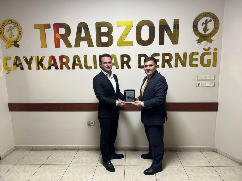 ANAHTAR PARTİ KARTAL’DAN TRABZON ÇAYKARALILAR DERNEĞİ’NE ZİYARET