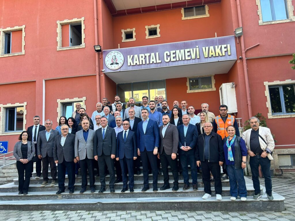 Nuri Aslan Kartal Cemevi Vakfını Ziyaret etti