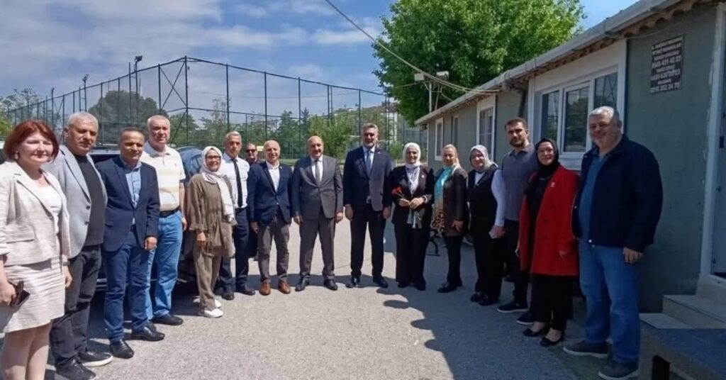 Kartal’da Fedakar Anneye “Yılın Annesi” Ödülü