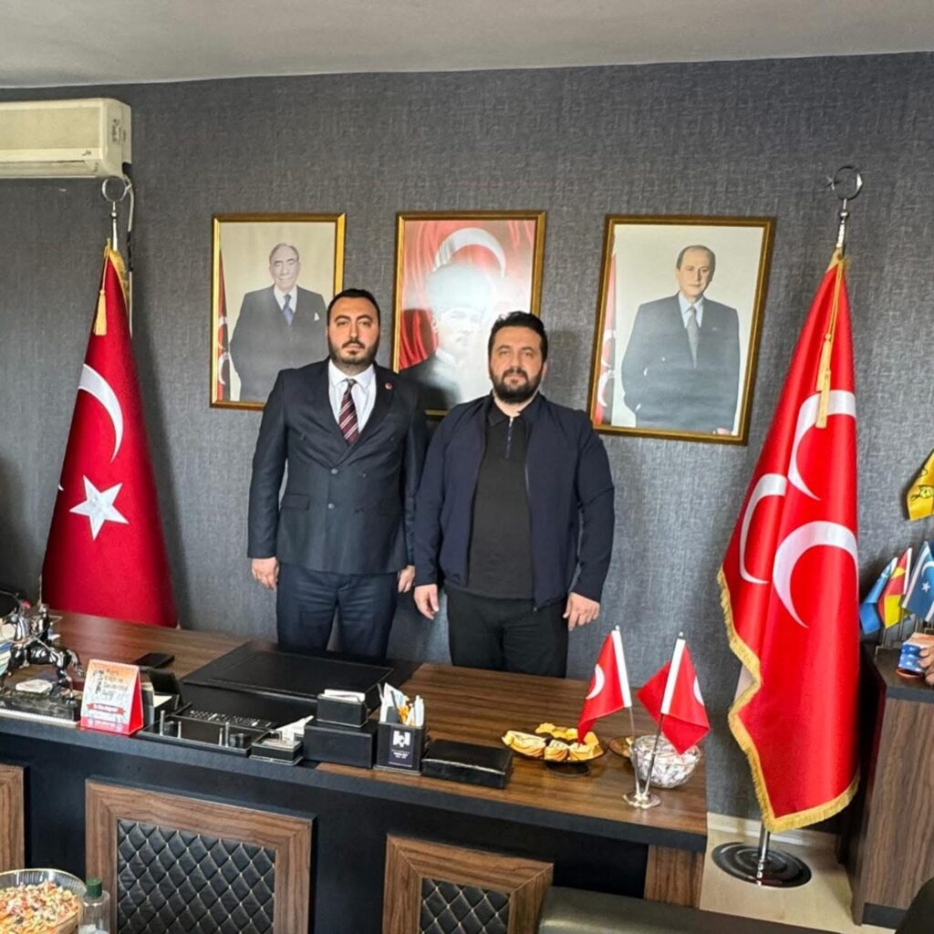 AK Parti Kartal İlçe Başkanı Haydar Göksoy’dan MHP Kartal İlçe Başkanı Ersin Uzunkaya’ya Hayırlı Olsun Ziyareti