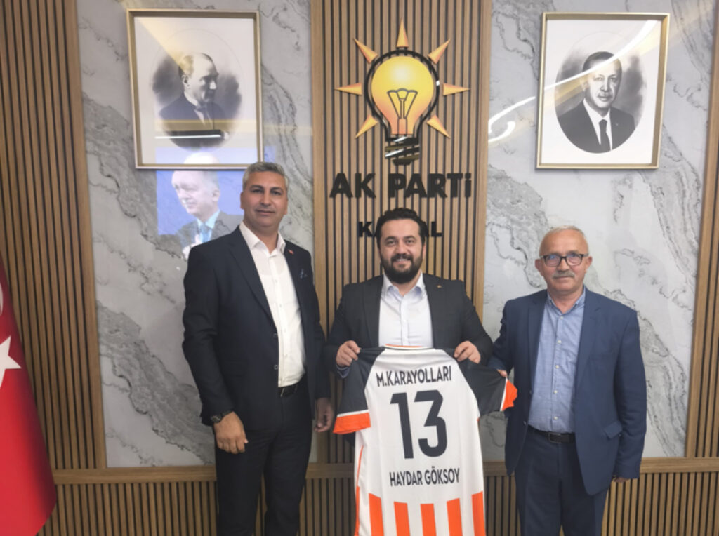 Marmara Karayolları Spor Kulübü Forması Haydar Göksoy’a Takdim Edild