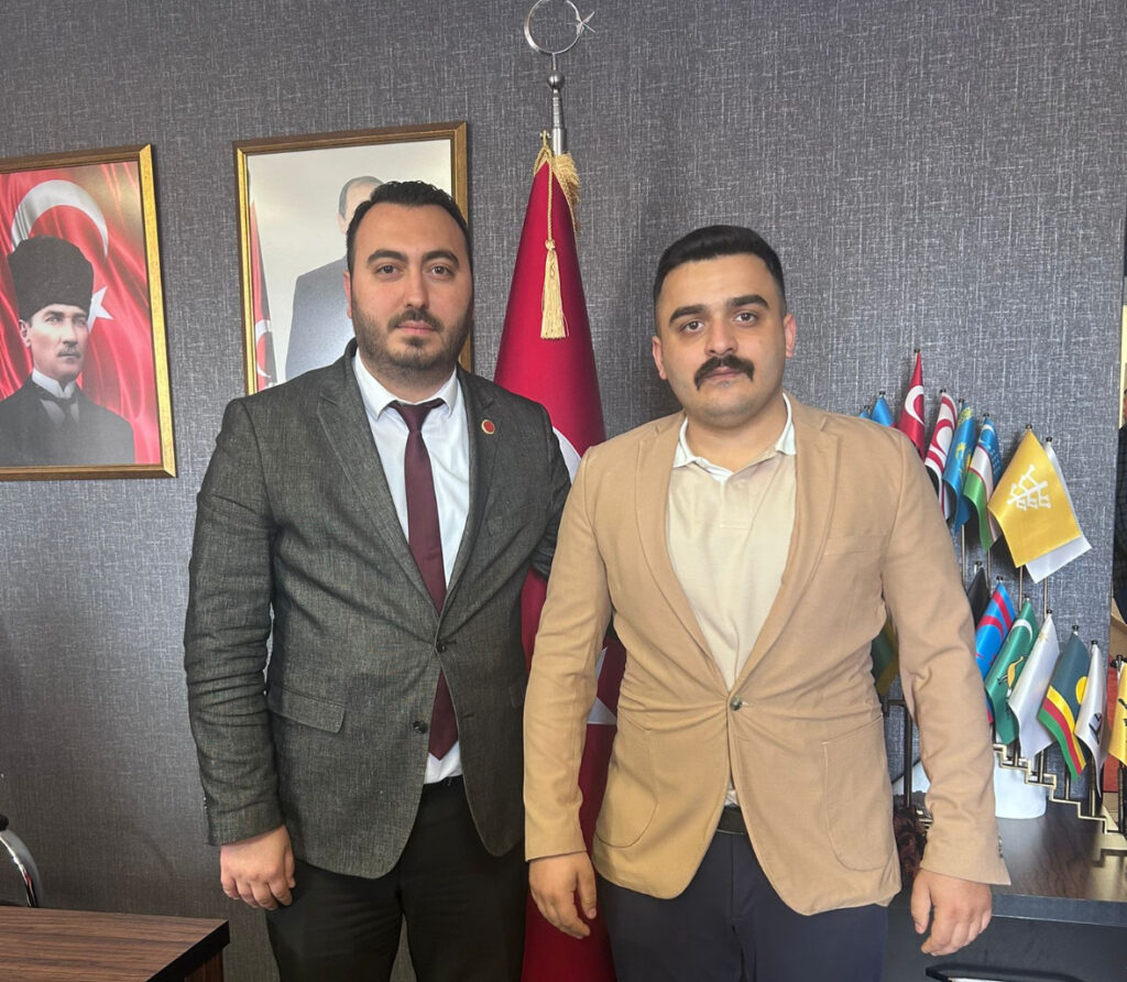 Kartal Ülkü Ocakları’ndan MHP İlçe Başkanı Ersin Uzunkaya’ya Hayırlı Olsun Ziyareti